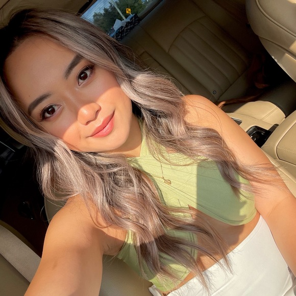 Meet your Posher, Michelle - Picture 2 of 2